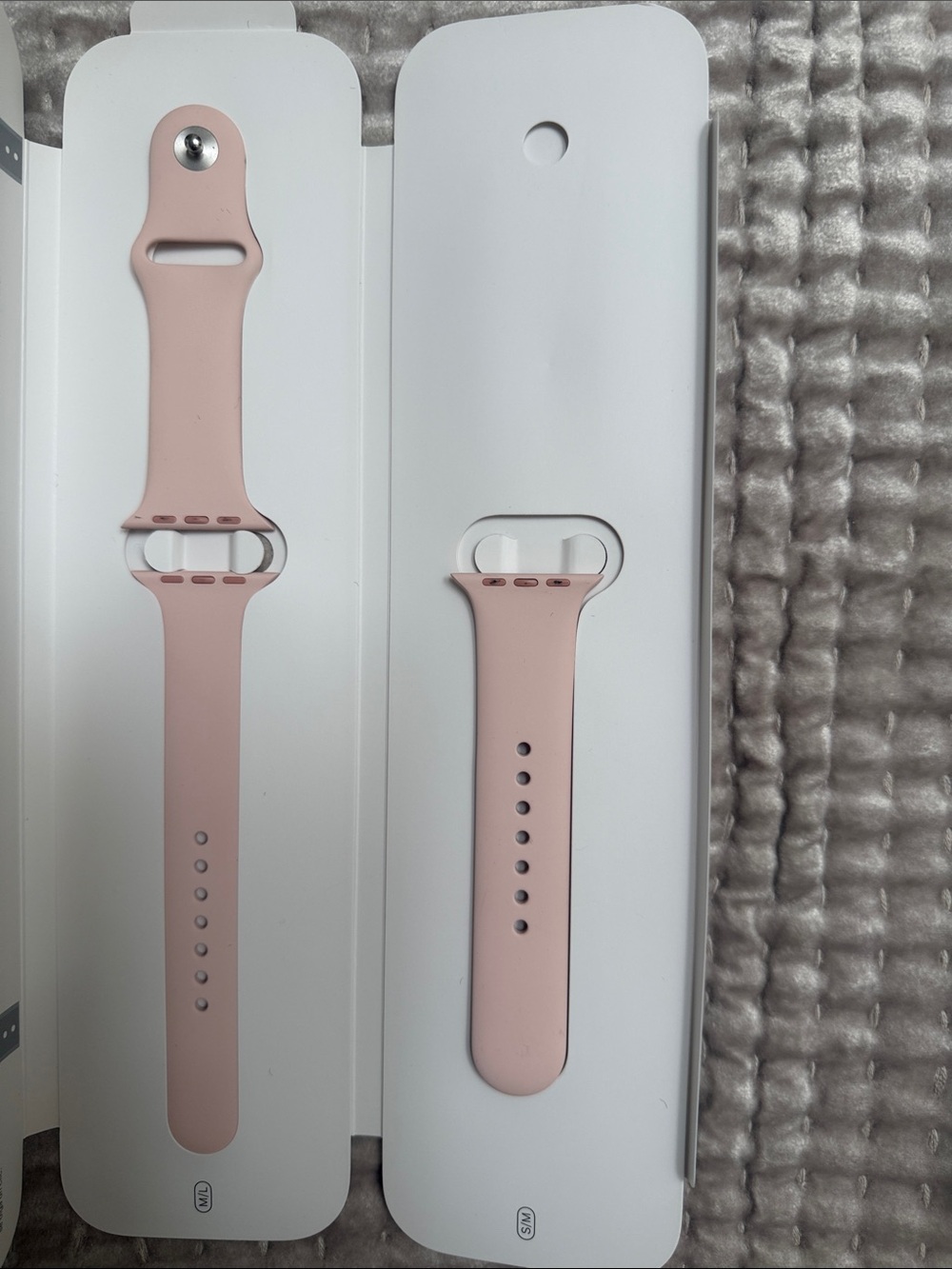 Apple Watch 44 mm Pink Sand Sport Band